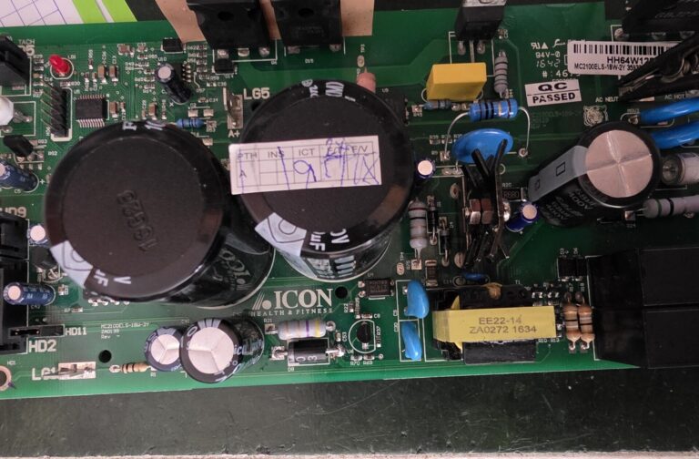 Placa de control ICON MC2100ELS-18W-2Y de una cinta de correr